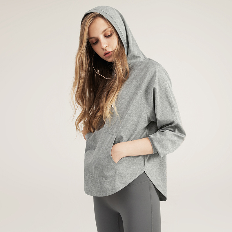 2020 new casual loose sports tops women autumn long-sleeved hooded sweater women running workout clothes blouse
2020 new casual loose sports tops women autumn long-sleeved hooded sweater women running workout clothes blouse