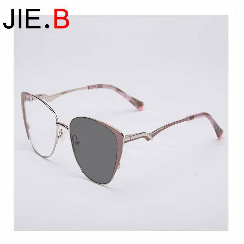 Sunglasses Pochromic Reading Glasses Fashion Net Red Lady Cat Eye Frame Multifunctional Lens Solar Anti-ultraviolet1 
Sunglasses Pochromic Reading Glasses Fashion Net Red Lady Cat Eye Frame Multifunctional Lens Solar Anti-ultraviolet1