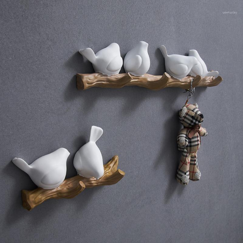 Crative Resin Animal model Wall Decoration Modern Bird Figurines Hooks For Office Living Room Home Decor Hooks Up Accessories1
Crative Resin Animal model Wall Decoration Modern Bird Figurines Hooks For Office Living Room Home Decor Hooks Up Accessories1