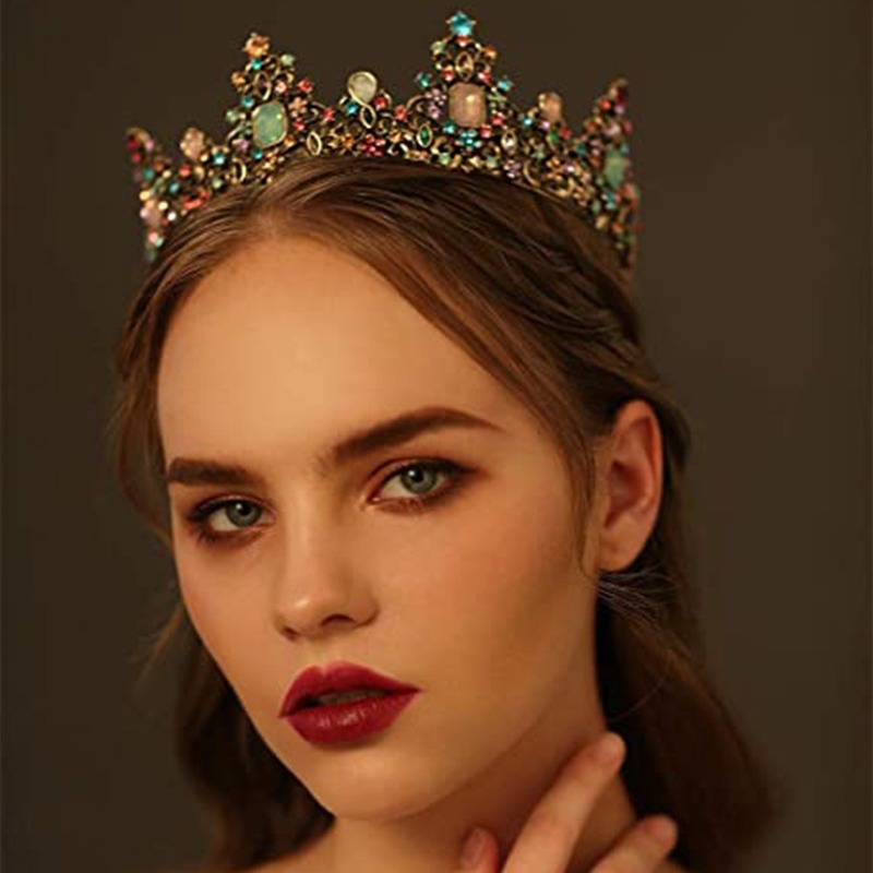 Crystal Vintage Royal Queen King Tiaras and Crowns Men/Women Pageant Prom Diadem Hair Ornaments Wedding Hair Jewelry Accessories
Crystal Vintage Royal Queen King Tiaras and Crowns Men/Women Pageant Prom Diadem Hair Ornaments Wedding Hair Jewelry Accessories