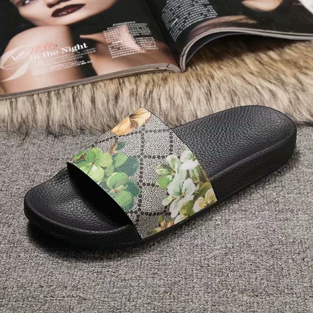mens womens unisex fashion colourful flower print flat slippers bloom Floral rubber slide sandals size euro 35-45, Black
mens womens unisex fashion colourful flower print flat slippers bloom Floral rubber slide sandals size euro 35-45, Black