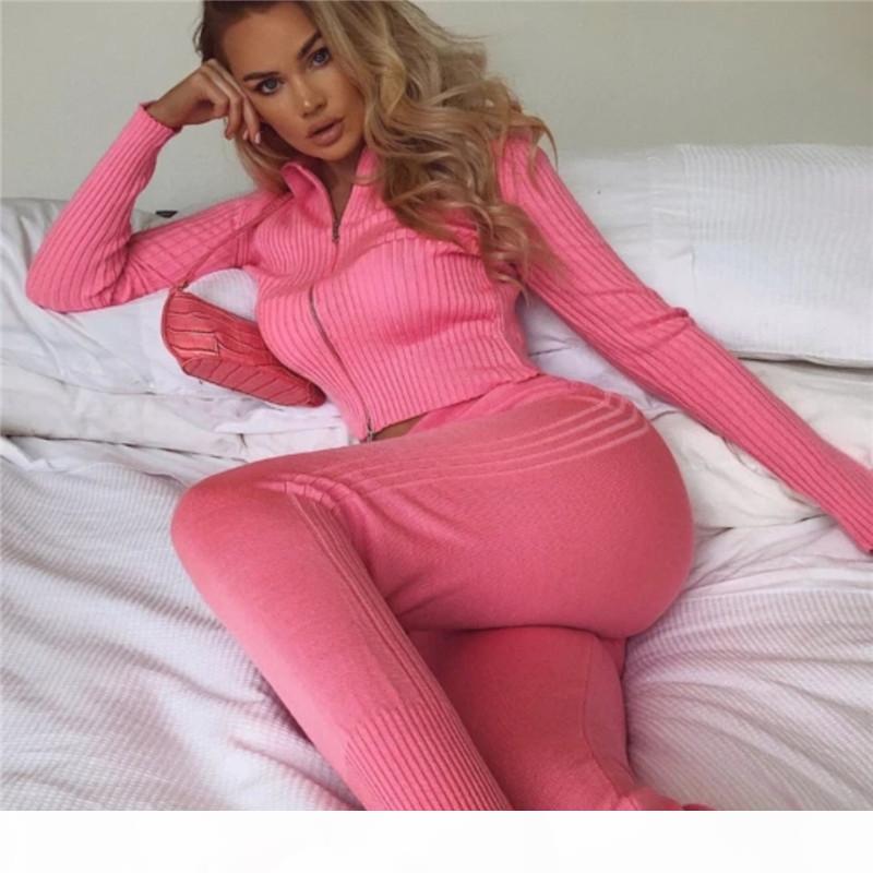European and American hot autumn winter 2021 new stand collar splicing leisure sports suit for women, Customize
European and American hot autumn winter 2021 new stand collar splicing leisure sports suit for women, Customize