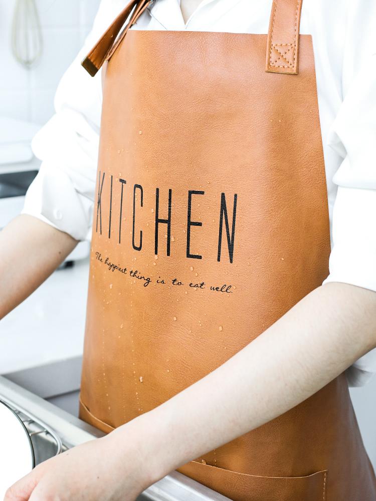 Leather Apron Waterproof Oil-proof Soft Wear-resistant Household Kitchen Female Work Chef Male Cooking Gown Adult
Leather Apron Waterproof Oil-proof Soft Wear-resistant Household Kitchen Female Work Chef Male Cooking Gown Adult
