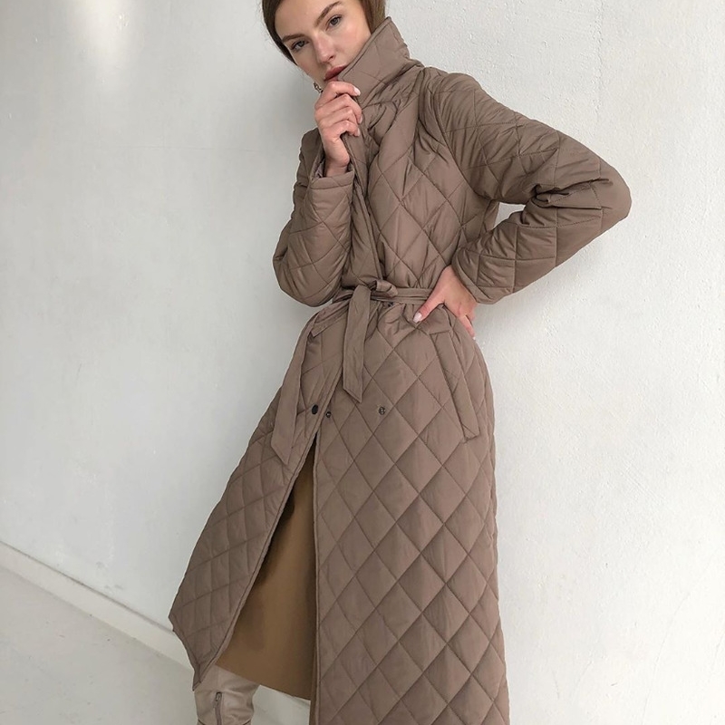 WOTWOY Argyle Belted Long Parkas Women Cotton-Padded Thick Winter Jacket Female Solid Casual Oversized Warm Overcoat with Pocket 201110