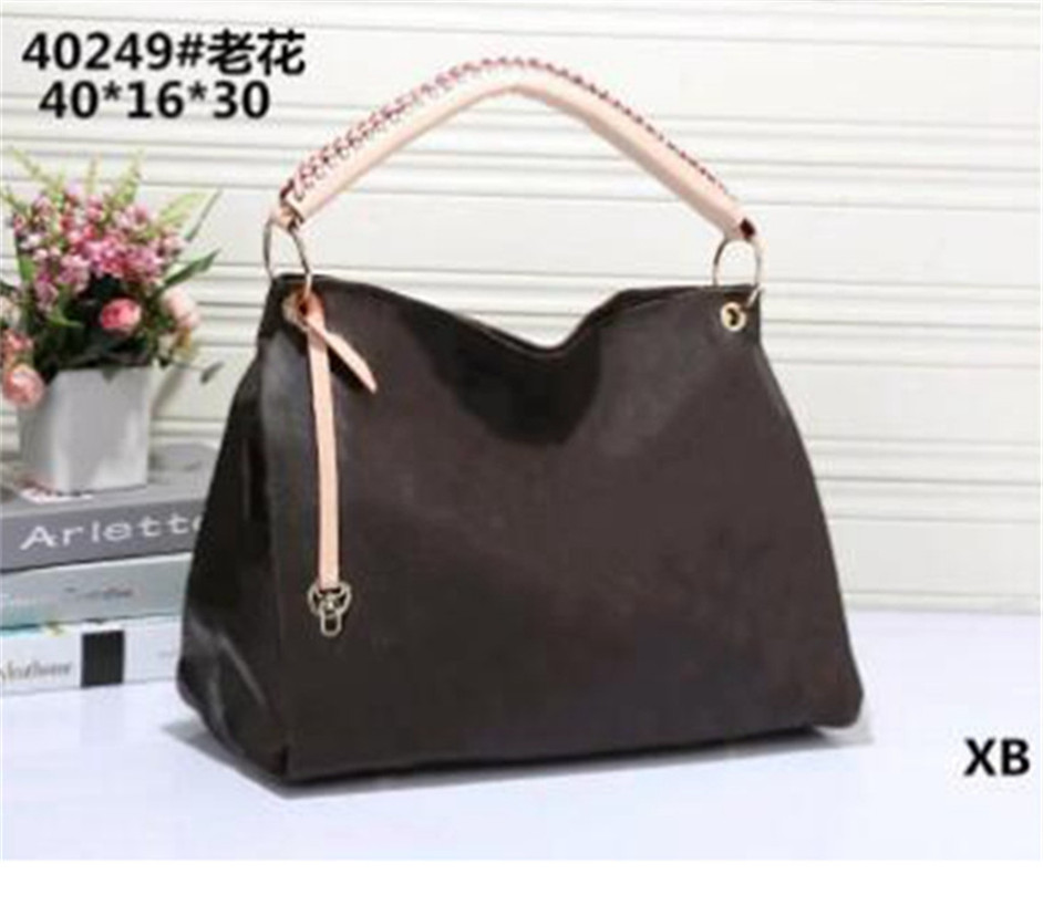 2018 High quality Shoulder Bags leather handbags wallets high quality for men women bag designerd Totes messenger bags Cross body d5
2018 High quality Shoulder Bags leather handbags wallets high quality for men women bag designerd Totes messenger bags Cross body d5