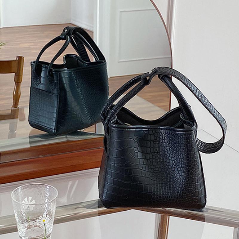 Small PU Leather Bucket Bags Classic Shoulder Handbags 2021 Female Travel Totes Shoulder Bag, Black
Small PU Leather Bucket Bags Classic Shoulder Handbags 2021 Female Travel Totes Shoulder Bag, Black
