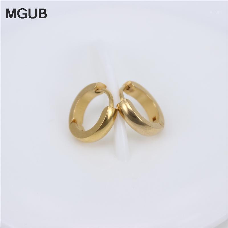 12mm diameter exquisite compact hoop earrings gold color Don't fade and wear female Whole family Free shipping1
12mm diameter exquisite compact hoop earrings gold color Don't fade and wear female Whole family Free shipping1