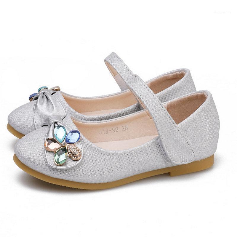2020 New Children Kids Girls Princess Shoes Leather Shoes Flat soft Girls Sandals Dress Kids Leather Glitter Dance Party1, Silver
2020 New Children Kids Girls Princess Shoes Leather Shoes Flat soft Girls Sandals Dress Kids Leather Glitter Dance Party1, Silver