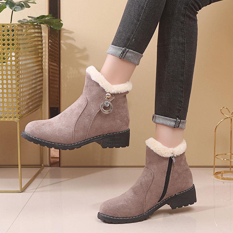Women's Thick-soled Cotton Shoes Winter New Plus Velvet Snow Boot Wedges Soft-soled Ladies Ankle Boots Fashion Short Boots Woman, Black
Women's Thick-soled Cotton Shoes Winter New Plus Velvet Snow Boot Wedges Soft-soled Ladies Ankle Boots Fashion Short Boots Woman, Black