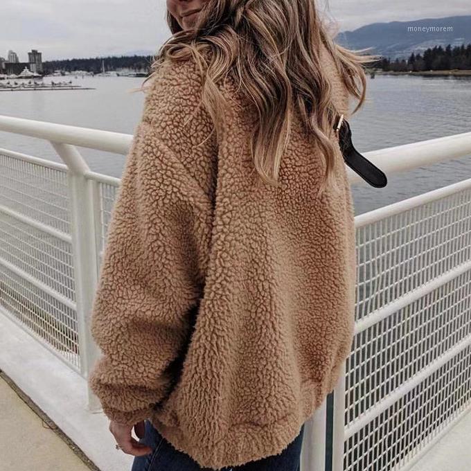 Women Coat 2020 Autumn and Winter Lamb Wool Warm Two-color Granular Velvet Loose Profile Coat Woolen Cloth1, Brown
Women Coat 2020 Autumn and Winter Lamb Wool Warm Two-color Granular Velvet Loose Profile Coat Woolen Cloth1, Brown