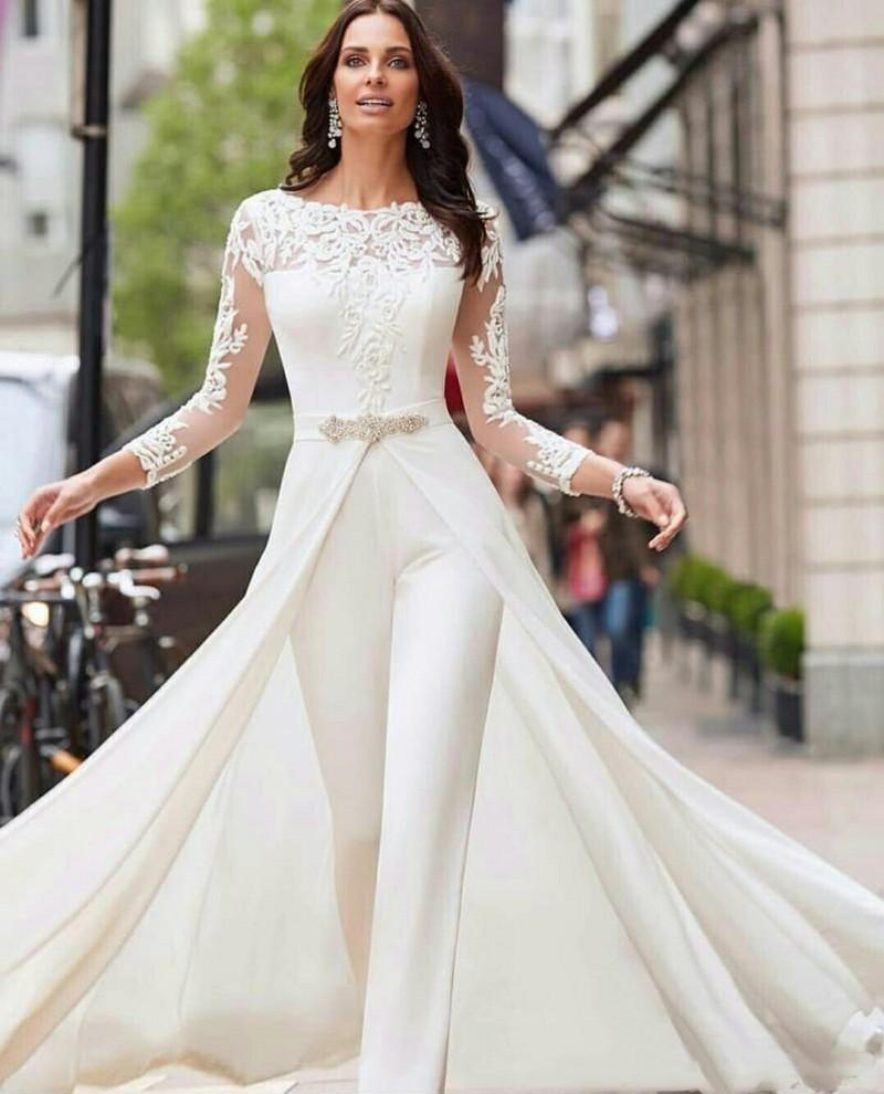 Elegant Long Sleeves Lace 2022 Wedding Dresses Jumpsuit Chiffon Applique Ruched Sweep Train Wedding Bridal Gowns robe de mariée