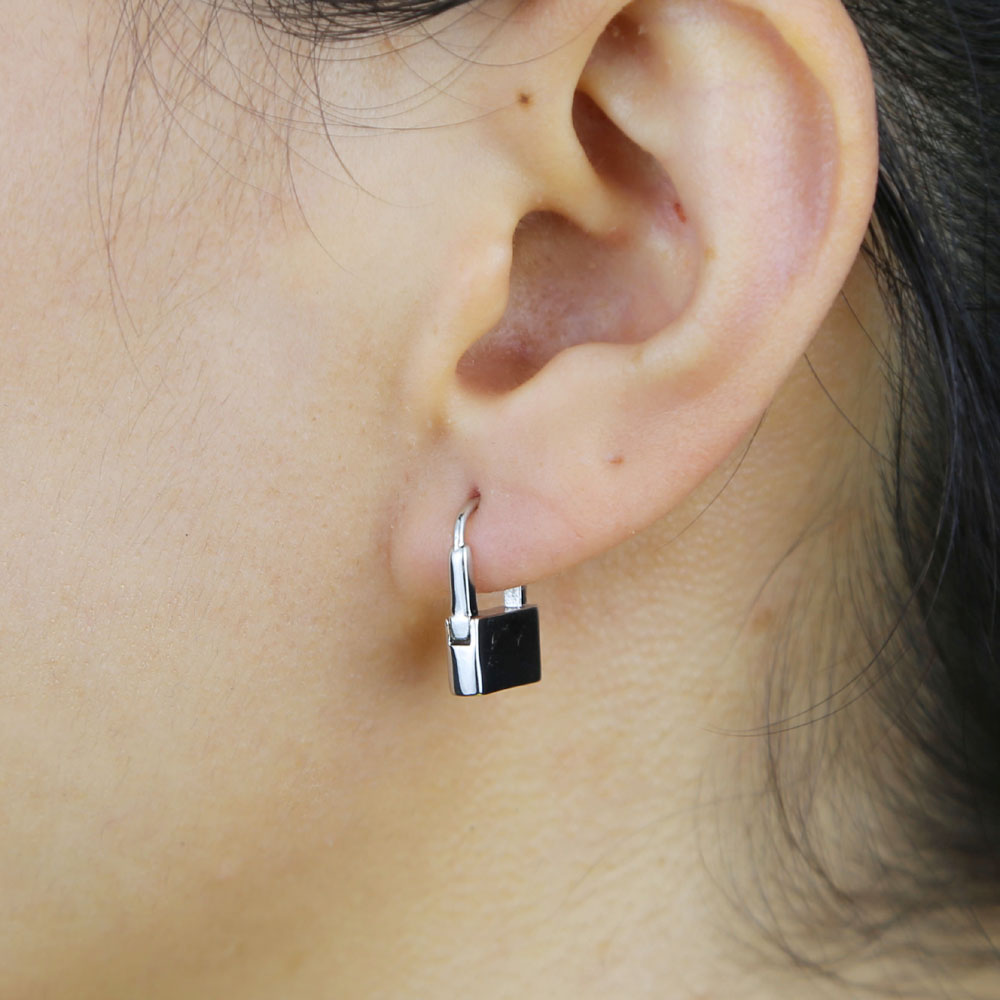 minimal classic simple design european Lady jewelry lock shaped stud with gold color hoops women delicate earring jewelry