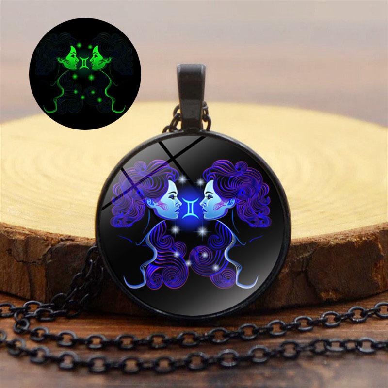 Classic 12 Constellation Glass Dome Pendant Necklace Women Men Couple Jewelry Simple Black Chain Alloy Glow In The Dark Necklace
Classic 12 Constellation Glass Dome Pendant Necklace Women Men Couple Jewelry Simple Black Chain Alloy Glow In The Dark Necklace