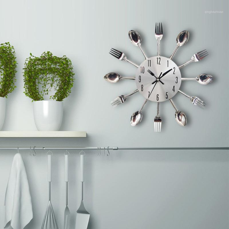 Kitchen wall clock creative tableware cutlery restaurant clock stainless household home decoration1
Kitchen wall clock creative tableware cutlery restaurant clock stainless household home decoration1