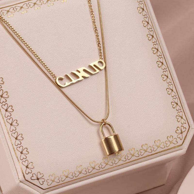 Fashion new titanium steel letter necklace female simple lock clavicle chain hot sale
Fashion new titanium steel letter necklace female simple lock clavicle chain hot sale