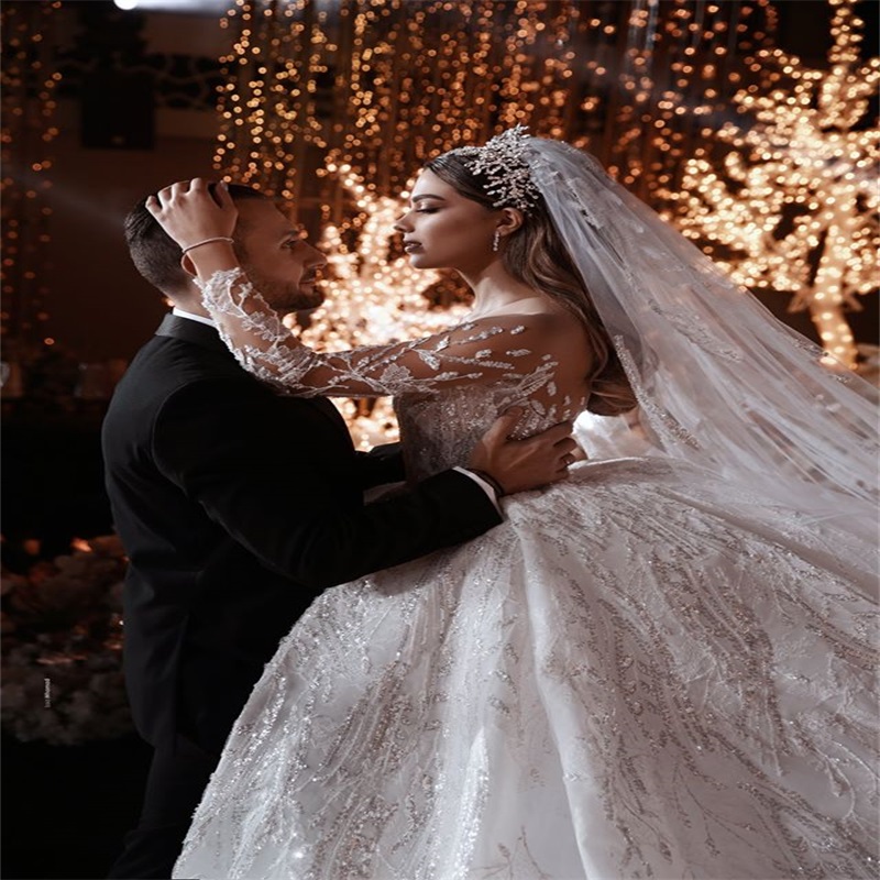 Arab Dubai Ball Gown Wedding Dresses With Long Sleeves Bling Sequins Crystal Beads Bridal Gowns Sheer Custom Made Vestidos De Novia