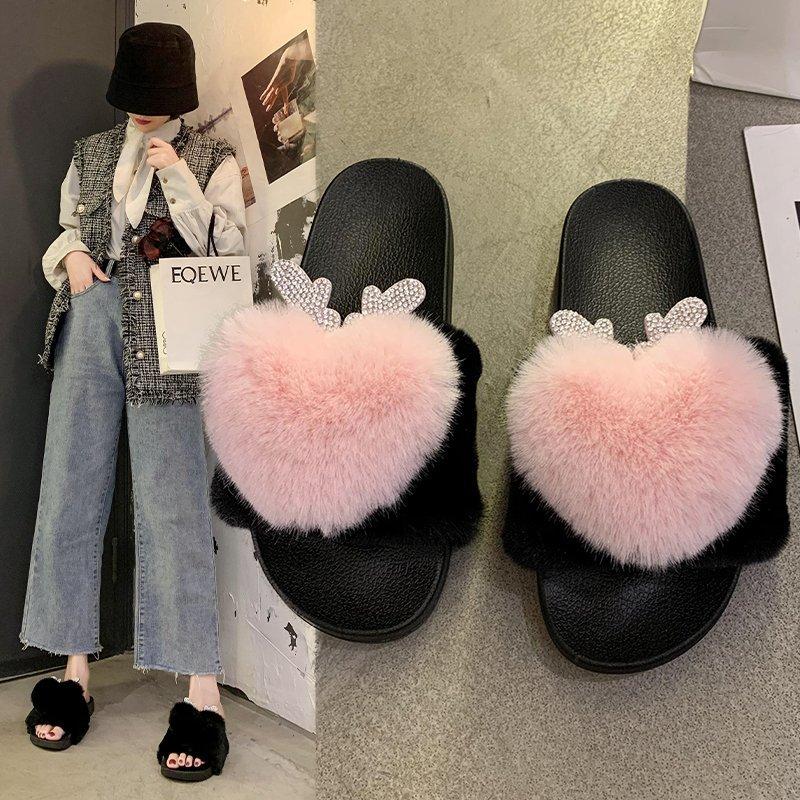 2021 Women Slippers Summer Home Shoes Women House Slippers Warm Love Heart Non-Slip Floor Home Furry Fashion Fur Slides, Black
2021 Women Slippers Summer Home Shoes Women House Slippers Warm Love Heart Non-Slip Floor Home Furry Fashion Fur Slides, Black