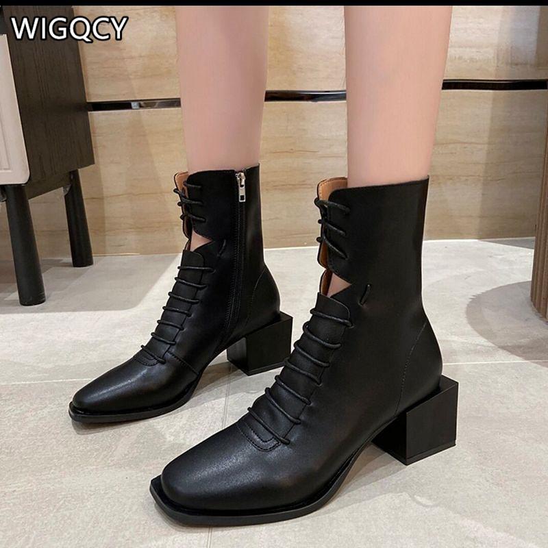 2020 Autumn New Retro High-Heeled Boots Women's British Style Boots Women's Mid-Tube Thick Heel Lace-Up, Black
2020 Autumn New Retro High-Heeled Boots Women's British Style Boots Women's Mid-Tube Thick Heel Lace-Up, Black