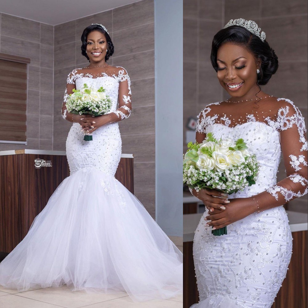 2022 African Spring Elegent Mermaid Wedding Dresses Plus Size Jewel Neck Long Sleeves Lace Appliques Crystal Beaded Sweep Train Hollow Back Bridal Gowns, White
2022 African Spring Elegent Mermaid Wedding Dresses Plus Size Jewel Neck Long Sleeves Lace Appliques Crystal Beaded Sweep Train Hollow Back Bridal Gowns, White