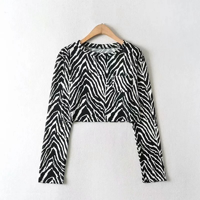 2021 New T210 Quick Sale Autumn Women's Clothing Retro Animal Pattern Short Round Neck Pullover Sweater Knitted Crmh, Black
2021 New T210 Quick Sale Autumn Women's Clothing Retro Animal Pattern Short Round Neck Pullover Sweater Knitted Crmh, Black