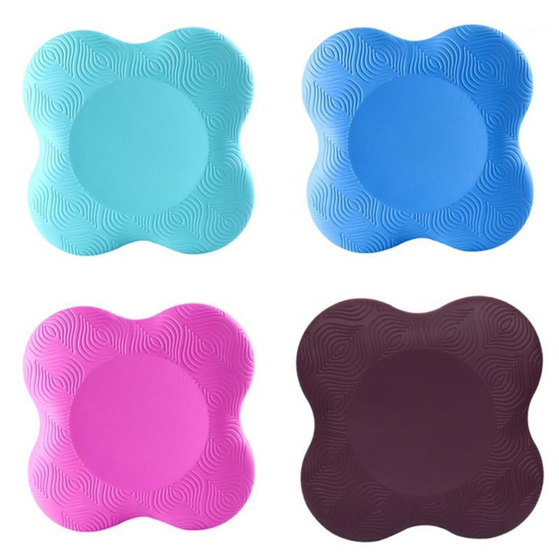 Yoga Knee Pads Cusion Knee Support Wrist Hips Hands Elbows Support Pad Yoga Mat for Fitness Exercise Sports1
Yoga Knee Pads Cusion Knee Support Wrist Hips Hands Elbows Support Pad Yoga Mat for Fitness Exercise Sports1