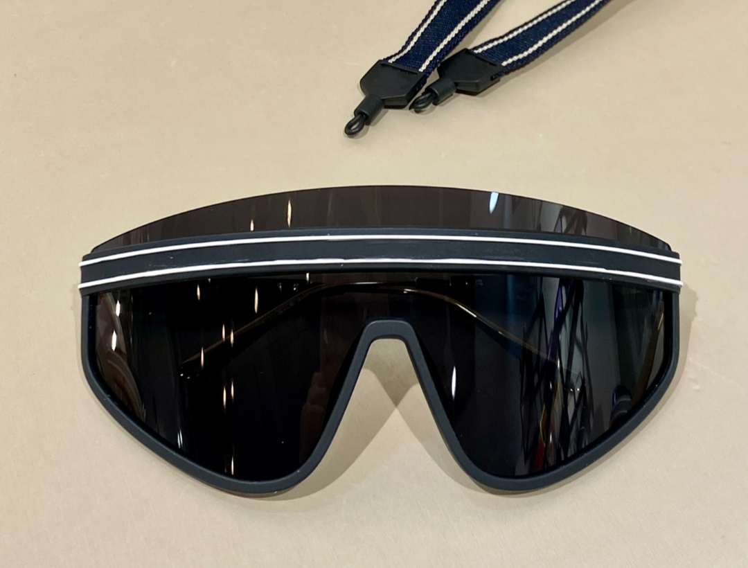 Fashion Oversize Sunglasses Large Mask Sun Glasses for Women Men Shield Wrap Sunglasses Black with Box, White;black
Fashion Oversize Sunglasses Large Mask Sun Glasses for Women Men Shield Wrap Sunglasses Black with Box, White;black