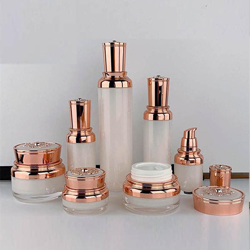 Isolation Sunscreen Cream Acrylic Bottle facial Cream Bottle High-grade Essence Lotion Set Toner With Rose-Gold Cap
Isolation Sunscreen Cream Acrylic Bottle facial Cream Bottle High-grade Essence Lotion Set Toner With Rose-Gold Cap