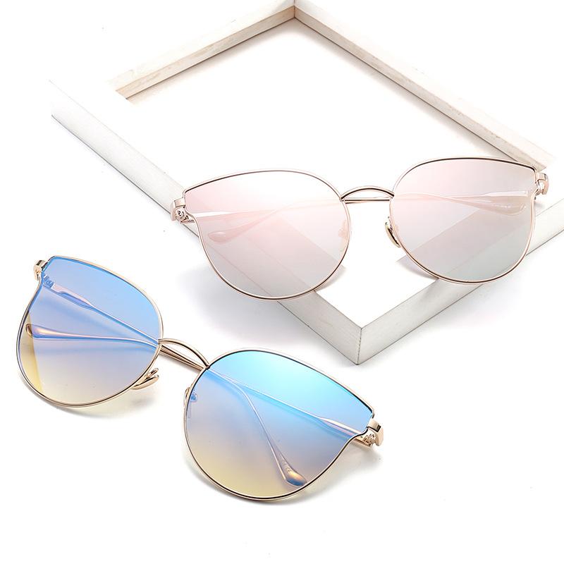 Sunglasses DENISA Vintage Cat Eye Shades For Women Trendy Retro Sun Glasses Mirror Eyewear Metal Frame UV400 Oculos G17007
Sunglasses DENISA Vintage Cat Eye Shades For Women Trendy Retro Sun Glasses Mirror Eyewear Metal Frame UV400 Oculos G17007