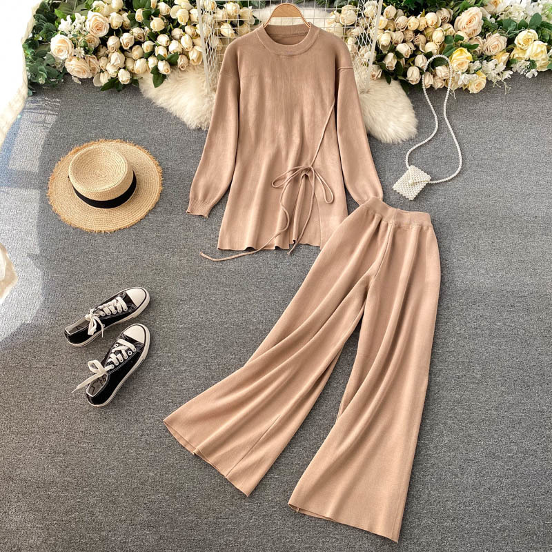 2021 New Female Autumn Singiny mesh set the long neck divide tops + high pants loose suit parts 17AS, Dark khaki
2021 New Female Autumn Singiny mesh set the long neck divide tops + high pants loose suit parts 17AS, Dark khaki