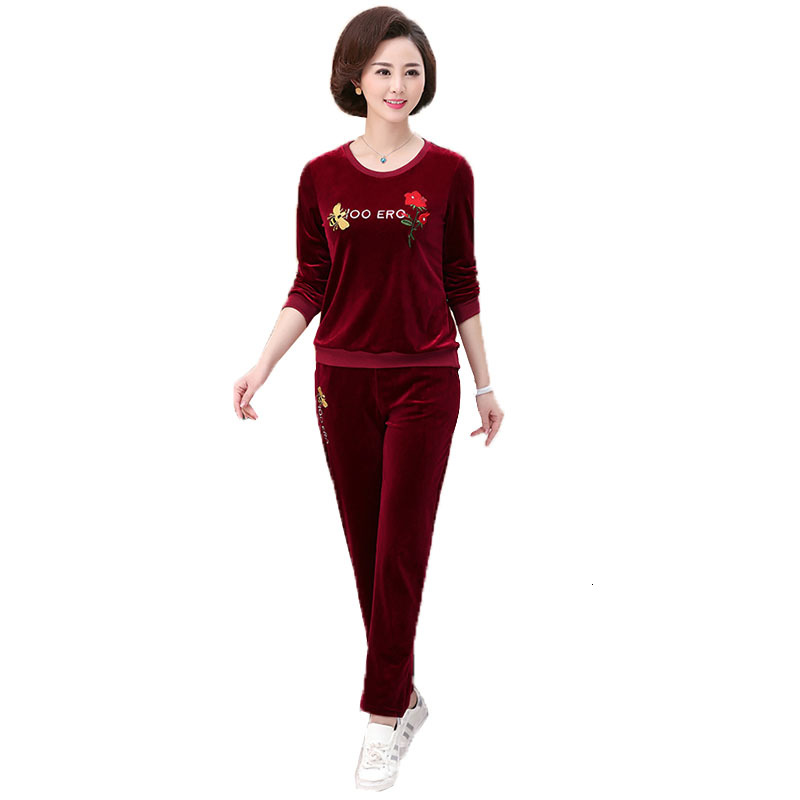 Gold Velvet Tracksuit Middle-aged Sport Suit Senior Pullovers Top + Sweatpant Two Women's Ensemble Plus Size Sports Clothing V4l9, Brown
Gold Velvet Tracksuit Middle-aged Sport Suit Senior Pullovers Top + Sweatpant Two Women's Ensemble Plus Size Sports Clothing V4l9, Brown