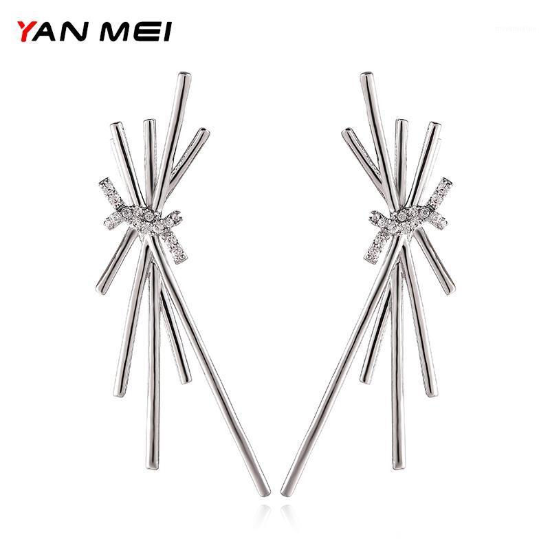 YANMEI Creative Cubic Zirconia Fireworks Earring Special Design Geometric Fashion Women's Holiday Party Earrings YME93451
YANMEI Creative Cubic Zirconia Fireworks Earring Special Design Geometric Fashion Women's Holiday Party Earrings YME93451
