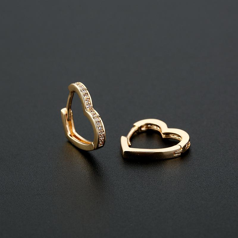 1 Pair Fashion Crystal Heart Hoop Earrings for Women Simple Party Earrings Jewelry Gifts
1 Pair Fashion Crystal Heart Hoop Earrings for Women Simple Party Earrings Jewelry Gifts
