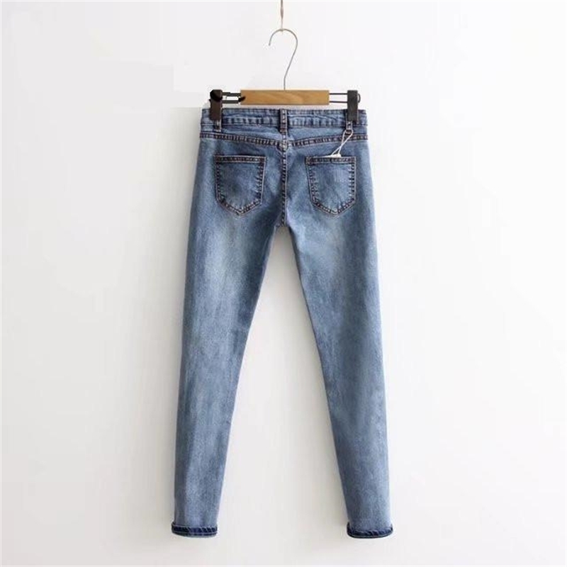 Knee Hole Ripped Jeans plus size Women Stretch Denim Pencil Pants Casual Slim Fit Rivet Pearl Summer Long Sex Trousers Cowboy 201030