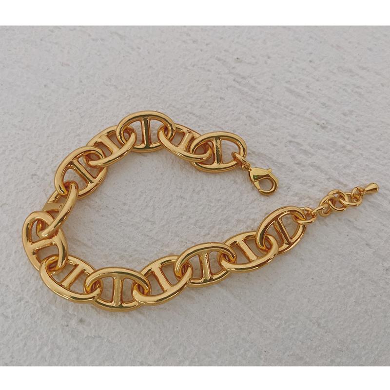 Europe and America pig nose bracelet necklace fashionable pure copper summer new style
Europe and America pig nose bracelet necklace fashionable pure copper summer new style