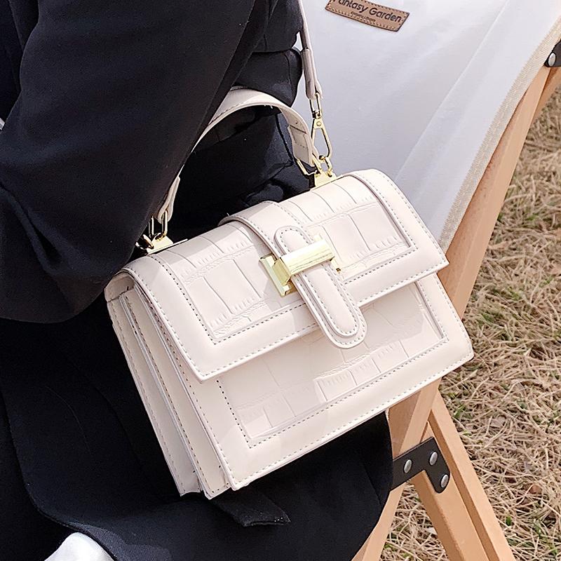 Evening Bags Crocodile Pattern Small Tote Bag 2021 High-quality PU Leather Women's Designer Handbag Shoulder Messenger
Evening Bags Crocodile Pattern Small Tote Bag 2021 High-quality PU Leather Women's Designer Handbag Shoulder Messenger