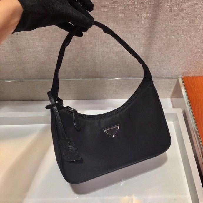 NE515 Top quality Nylon Hobo Canvas Crossbody Bag Messenger Handbags Shoulder Bag for Women Classic Bags Zipper Fashion Chest Chain Tote, Style 4
NE515 Top quality Nylon Hobo Canvas Crossbody Bag Messenger Handbags Shoulder Bag for Women Classic Bags Zipper Fashion Chest Chain Tote, Style 4