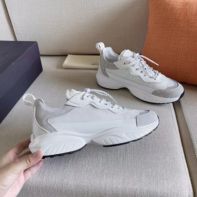 2021 SheGoes Sneakers Designer Men Shoes Women White Suede Leather Trainers Mesh Technical Fabric Lace-up Rubber Sole Runner Shoes 257, Color 1
2021 SheGoes Sneakers Designer Men Shoes Women White Suede Leather Trainers Mesh Technical Fabric Lace-up Rubber Sole Runner Shoes 257, Color 1