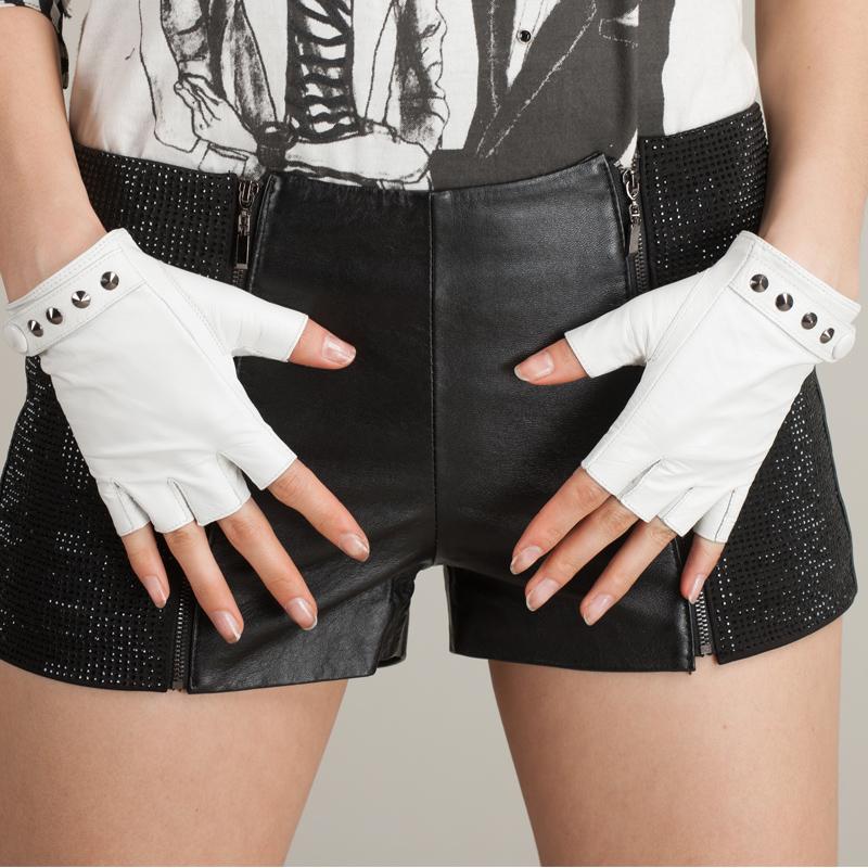 Thin Section Half-Finger Leather Gloves Women Sheepskin Gloves Half Finger Driving Women Free Shipping
Thin Section Half-Finger Leather Gloves Women Sheepskin Gloves Half Finger Driving Women Free Shipping