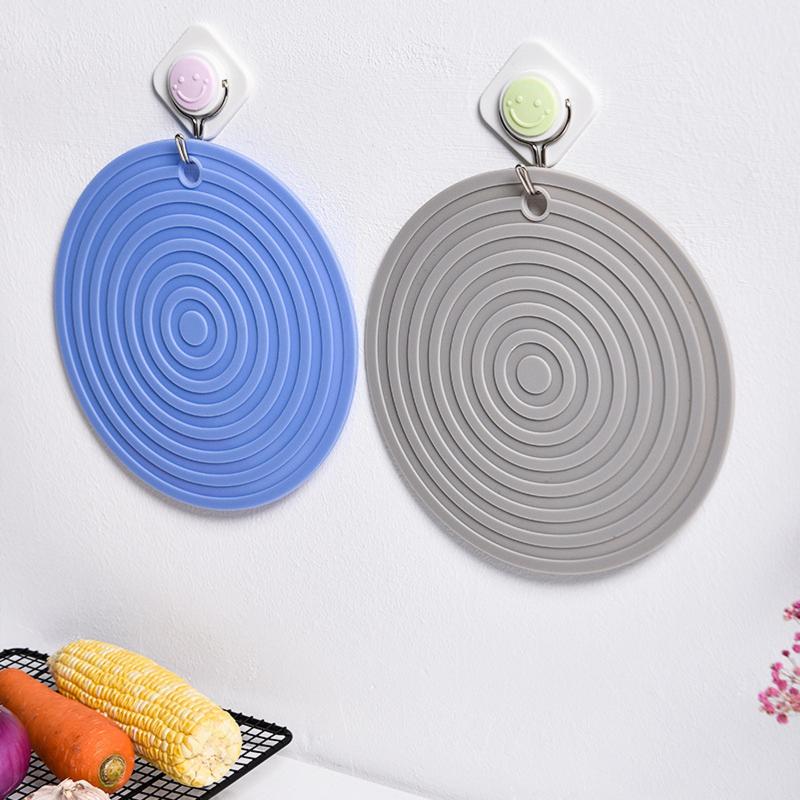Silicone Placemat Solid Color Round Table Mat Heat Insulation Pad Decorative Mat for Home Restaurant Decoration
Silicone Placemat Solid Color Round Table Mat Heat Insulation Pad Decorative Mat for Home Restaurant Decoration