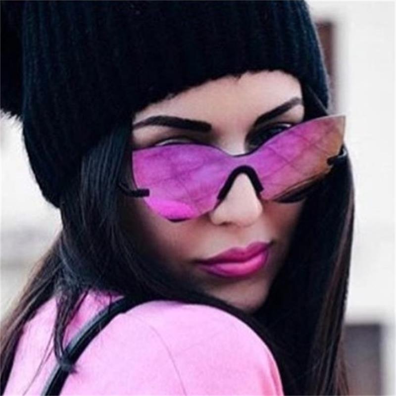Pink Cat Eye sunglasses Female Metal Frame Retro Vintage Shades Classic designer women frameless sunglasses UV400 Oculos1
Pink Cat Eye sunglasses Female Metal Frame Retro Vintage Shades Classic designer women frameless sunglasses UV400 Oculos1