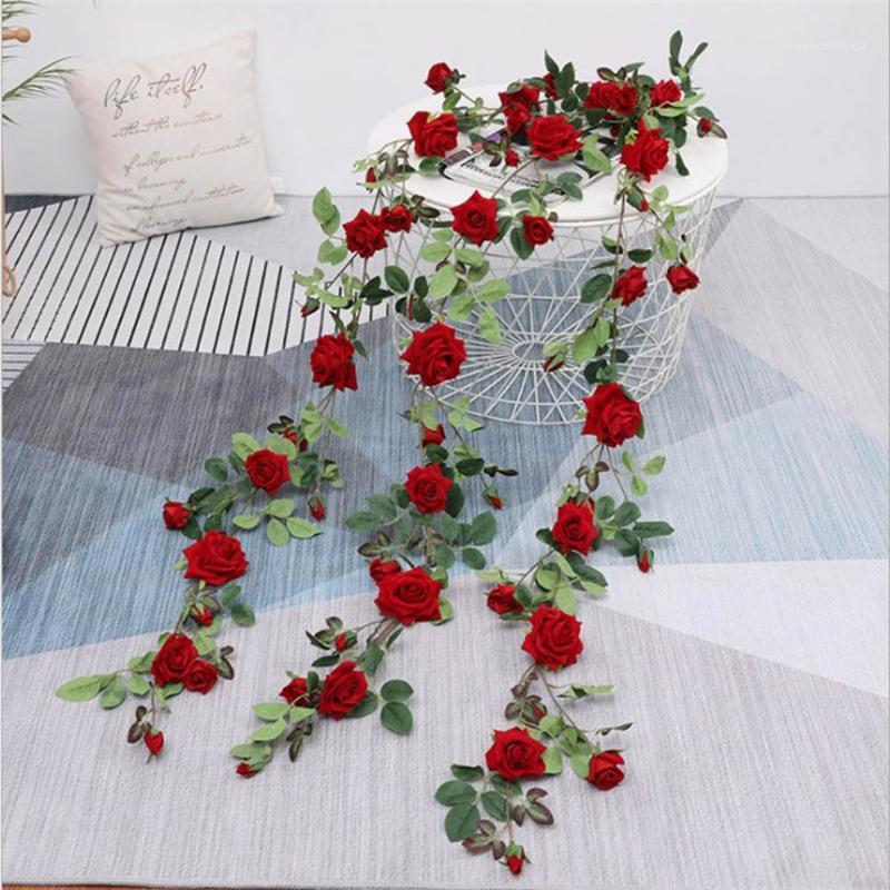 2pcs/lot Red White Hanging Artificial Rose Flowers Home Wall Art Decor Plastics Green Rattan For Wedding Valentine Party Favor1
2pcs/lot Red White Hanging Artificial Rose Flowers Home Wall Art Decor Plastics Green Rattan For Wedding Valentine Party Favor1