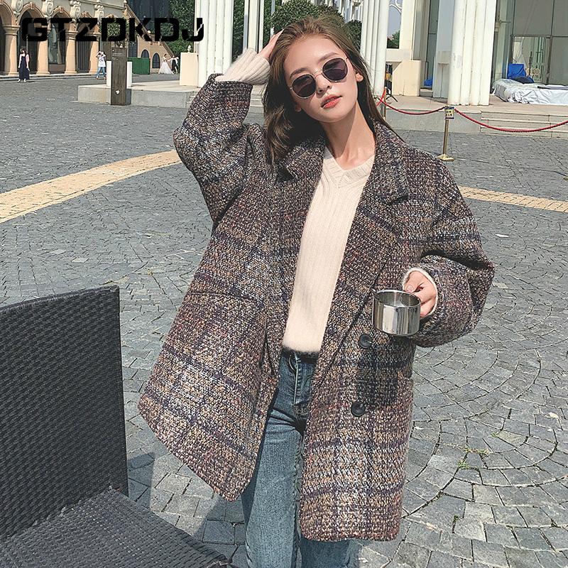 Woolen Coat Women' Mid-length Korean Version 2021 Autumn Winter Fashion Plaid Lapel Wool Blends Woolen Women Jacket Coat, Regular style
Woolen Coat Women' Mid-length Korean Version 2021 Autumn Winter Fashion Plaid Lapel Wool Blends Woolen Women Jacket Coat, Regular style