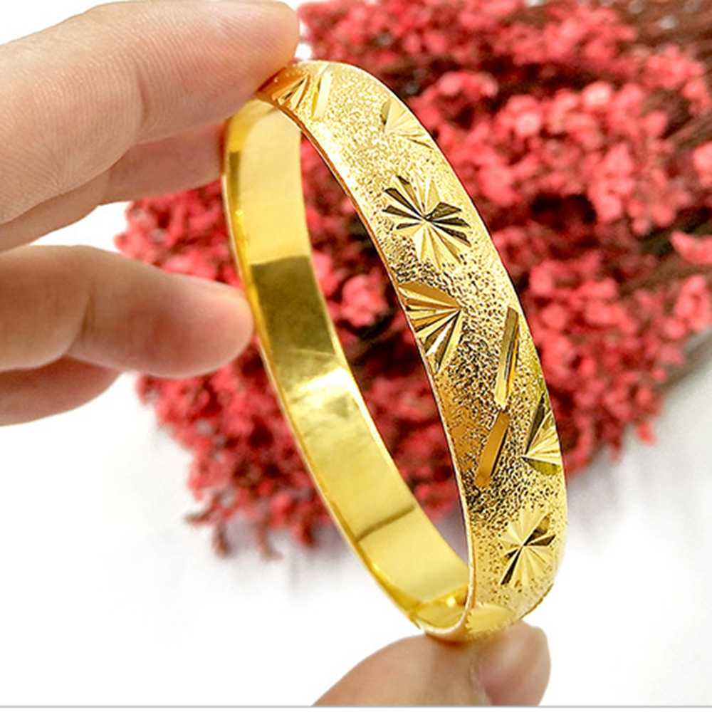 Classic Womens Wedding Bridal Bangle Bracelet Dubai Bangle Jewelry Africa Arab Openable Paterned 60mm*10mm
Classic Womens Wedding Bridal Bangle Bracelet Dubai Bangle Jewelry Africa Arab Openable Paterned 60mm*10mm