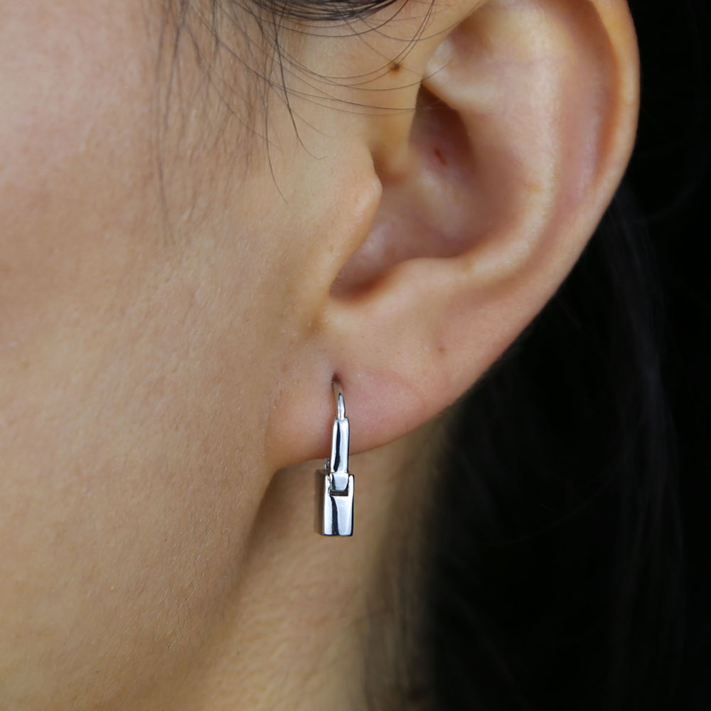 minimal classic simple design european Lady jewelry lock shaped stud with gold color hoops women delicate earring jewelry