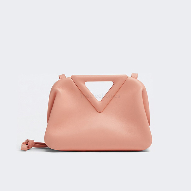 Triangle HBP Leather 2021 Head New Ins Inverted Same Clip Candy Cloud Bag Portable One Shoulder Slanting Leather, Blue
Triangle HBP Leather 2021 Head New Ins Inverted Same Clip Candy Cloud Bag Portable One Shoulder Slanting Leather, Blue