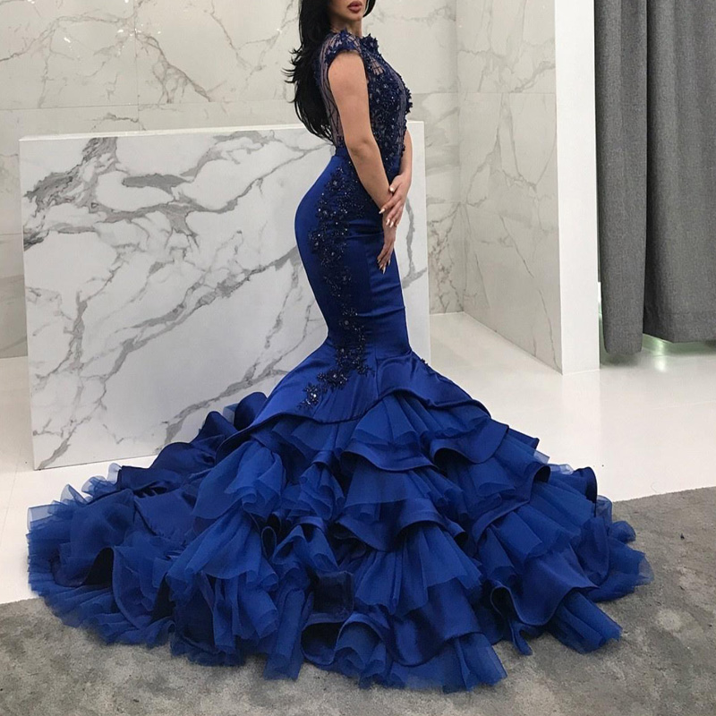 Sexy Long Mermaid Evening Dress With Beaded Floral Lace Appliques Tiered Fish Tail High Neck Royal Blue Prom Dresses 2021