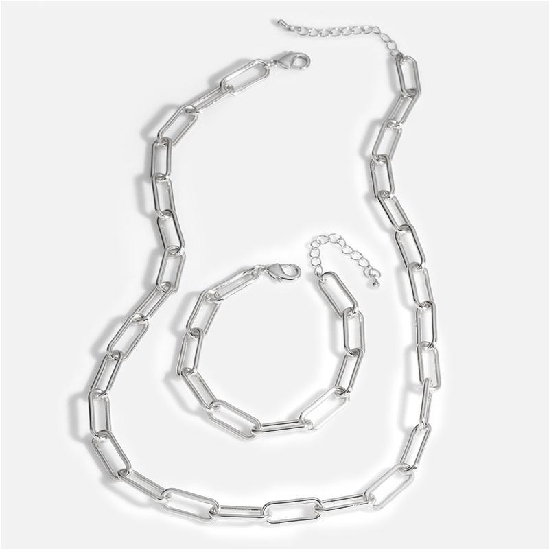 FLOLA Multilayer Curb Link Chain Necklace For Women Silver Color Lock Chain Necklaces Punk New Trendy Jewelry Women Gifts nker07
FLOLA Multilayer Curb Link Chain Necklace For Women Silver Color Lock Chain Necklaces Punk New Trendy Jewelry Women Gifts nker07
