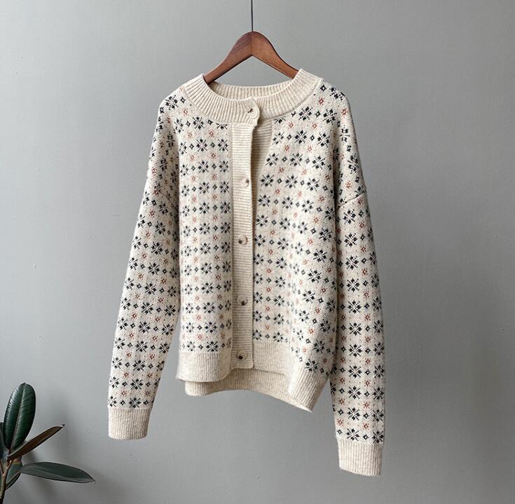Women Knit Sweater 2020 Spring Autumn Long Sleeve O neck Single Breasted Jacquard Print Vintage Fashion Women Knit Coat, Orange
Women Knit Sweater 2020 Spring Autumn Long Sleeve O neck Single Breasted Jacquard Print Vintage Fashion Women Knit Coat, Orange
