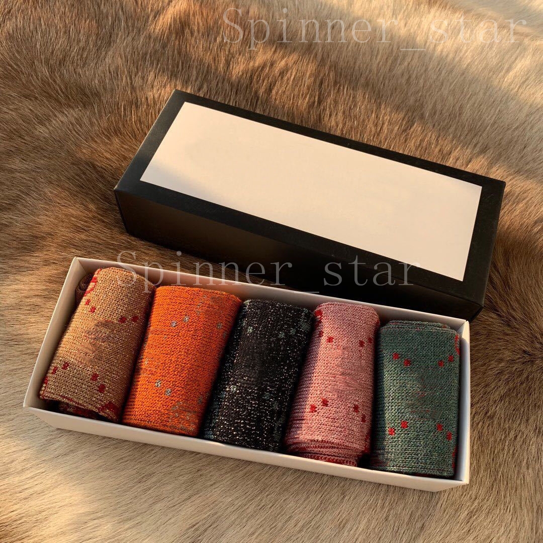 Girls Fashion Four Seasons Personality Silver Stockings Cotton Jacquard Retro Color Bright Silk 5 Pairs of Medium Tube Sports Socks, Black;white
Girls Fashion Four Seasons Personality Silver Stockings Cotton Jacquard Retro Color Bright Silk 5 Pairs of Medium Tube Sports Socks, Black;white