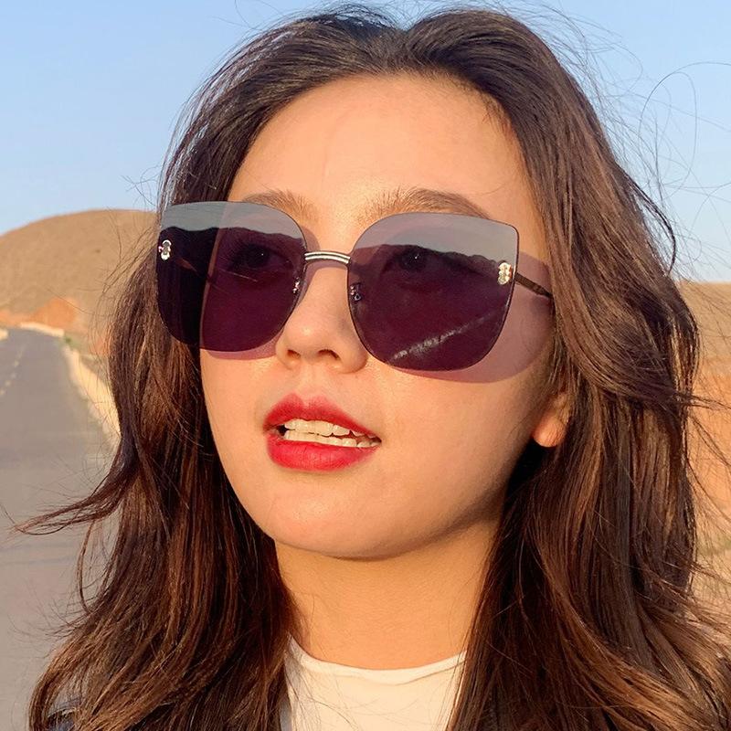 new Frameless Sunglasses Women Cat Eye Sunglasses Vintage Lady Summer Style Sun glasses Female Retro Glasses Oculos Feminino
new Frameless Sunglasses Women Cat Eye Sunglasses Vintage Lady Summer Style Sun glasses Female Retro Glasses Oculos Feminino